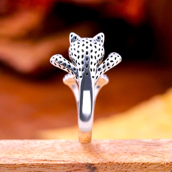 New 925 Silver Ruby Kitty Ring - Picture 3 of 4